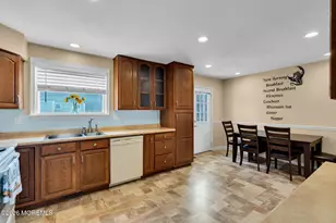 211 Mohawk Trail, Browns Mills, NJ 08015 - Photo 11