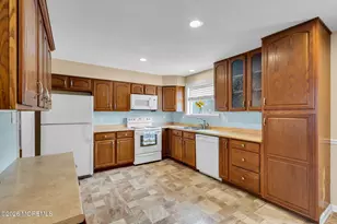 211 Mohawk Trail, Browns Mills, NJ 08015 - Photo 9