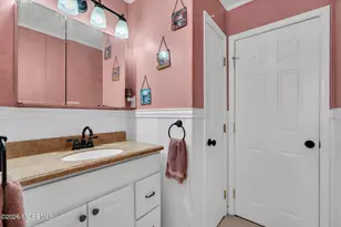 211 Mohawk Trail, Browns Mills, NJ 08015 - Photo 25