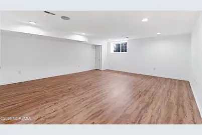 35 Harbor Bay Circle #384, Laurence Harbor, NJ 08879 - Photo 27