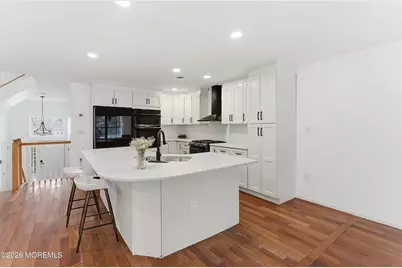 35 Harbor Bay Circle #384, Laurence Harbor, NJ 08879 - Photo 7
