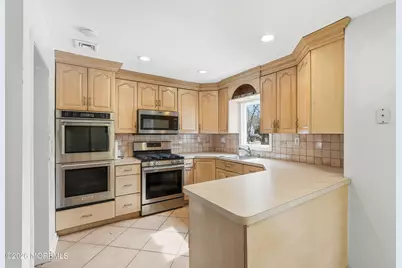 2 Century Drive, West Long Branch, NJ 07764 - Photo 11