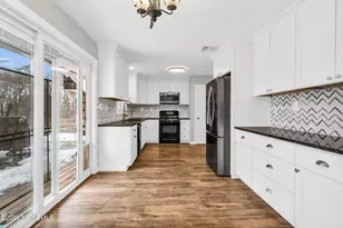 301 Florida Ct, Brick, NJ 08723 - Photo 11