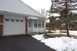 608 B Willow Ln, Whiting, NJ 08759 - Photo 1