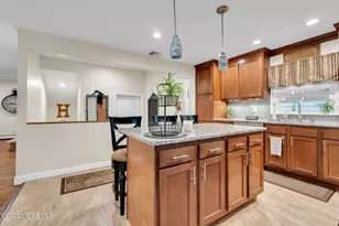 21 Wayside Dr, Brick, NJ 08724 - Photo 7