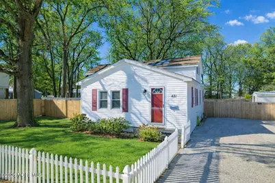 431 S Laurel Avenue, Hazlet Township, NJ 07734 - Photo 3