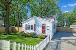 431 S Laurel Ave, Hazlet Township, NJ 07734 - Photo 1