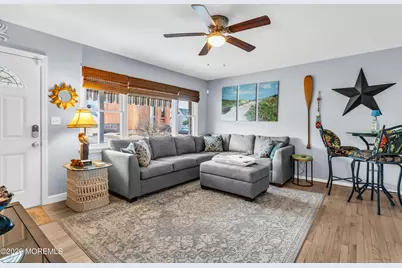 527 Delaware Avenue, Point Pleasant, NJ 08742 - Photo 5