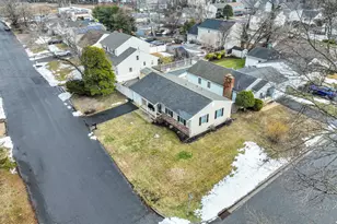 527 Delaware Ave, Point Pleasant, NJ 08742 - Photo 3
