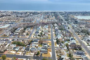 527 Delaware Ave, Point Pleasant, NJ 08742 - Photo 23