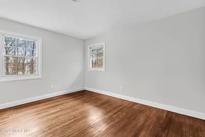 201 Manchester Avenue, Lanoka Harbor, NJ 08734 - Photo 21