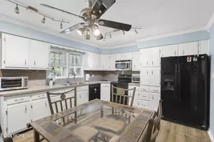 742 W Commodore Blvd, Jackson, NJ 08527 - Photo 7