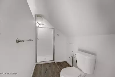 201 Gatzmer Avenue #UPSTAIRS UNIT, Jamesburg, NJ 08831 - Photo 23