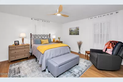 749 Park Avenue, Belford, NJ 07718 - Photo 15