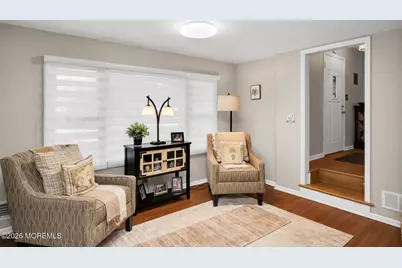 749 Park Avenue, Belford, NJ 07718 - Photo 37