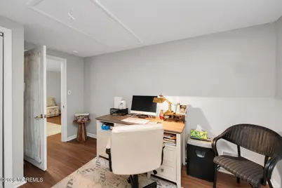 749 Park Avenue, Belford, NJ 07718 - Photo 21