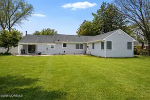 749 Park Ave, Belford, NJ 07718 - Photo 57