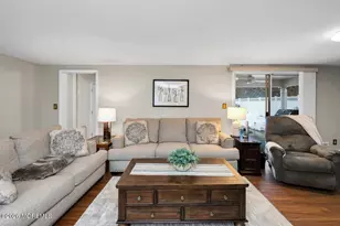 749 Park Ave, Belford, NJ 07718 - Photo 39