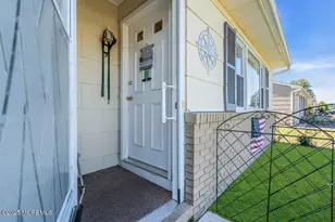 37 Carlisle Rd, Toms River Township, NJ 08757 - Photo 9