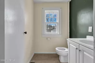 96 Court St, Freehold, NJ 07728 - Photo 37