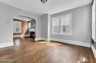 96 Court St, Freehold, NJ 07728 - Photo 17