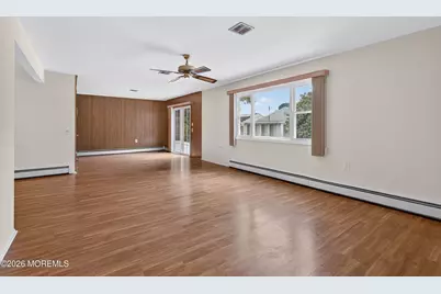 22 Inverell Drive, Toms River Township, NJ 08757 - Photo 7