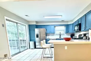 24 Painted Wagon Rd, Holmdel, NJ 07733 - Photo 13