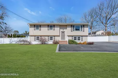 725 Commonwealth Boulevard, Toms River Township, NJ 08757 - Photo 5