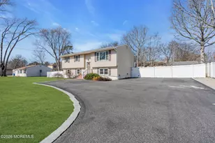 725 Commonwealth Blvd, Toms River Township, NJ 08757 - Photo 7