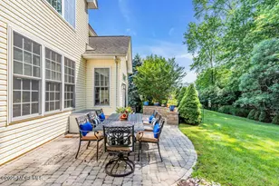 19 Carleton Dr, Freehold, NJ 07728 - Photo 37