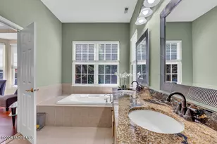 19 Carleton Dr, Freehold, NJ 07728 - Photo 23