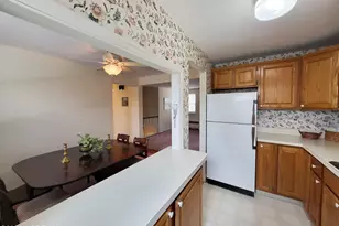 152 Manor Dr, Red Bank, NJ 07701 - Photo 11