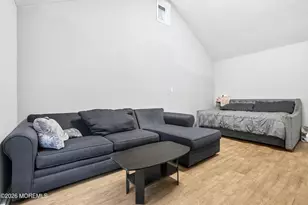 416 Roosevelt Ave, Oakhurst, NJ 07755 - Photo 17