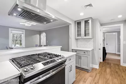 416 Roosevelt Avenue, Oakhurst, NJ 07755 - Photo 11