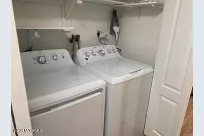 22 Claremont Court, Red Bank, NJ 07701 - Photo 17