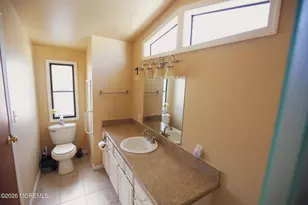 305 Jetty Dr, Egg Harbor Twp, NJ 08234 - Photo 5