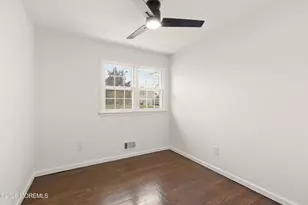 1041 Mulberry Pl, Toms River Township, NJ 08753 - Photo 9