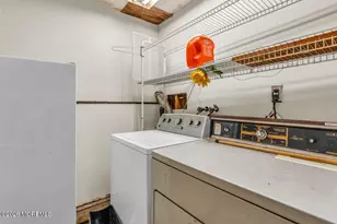 88 Lynn Ct, Belford, NJ 07718 - Photo 23