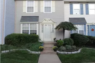 45 Liverpool Ct, Freehold, NJ 07728 - Photo 1