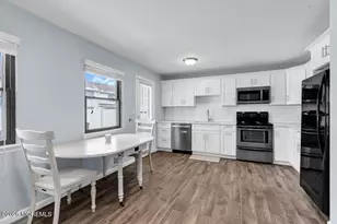 81 Village Green Way, Hazlet Township, NJ 07730 - Photo 7