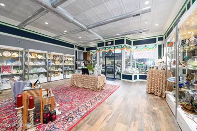 7 W River Road, Rumson, NJ 07760 - Photo 3