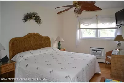 310 Maryland Avenue #33B, Point Pleasant Beach, NJ 08742 - Photo 11