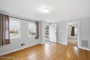 216 Maple Ave, Neptune Township, NJ 07753 - Photo 7