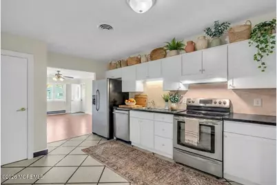 11 Vermont Way, Whiting, NJ 08759 - Photo 5