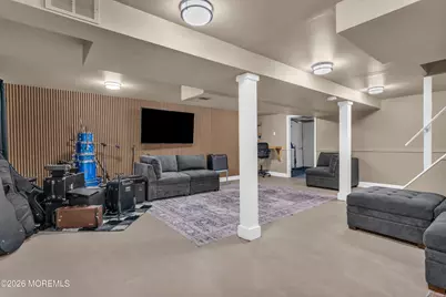 75 Carpenter Street, Red Bank, NJ 07701 - Photo 19