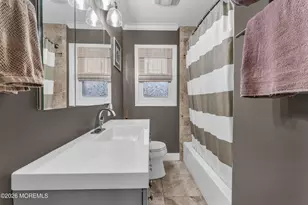 75 Carpenter St, Red Bank, NJ 07701 - Photo 17