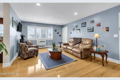 155 Wyckoff Road #B, Eatontown, NJ 07724 - Photo 9