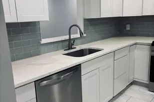 1 Upperbrook Ct, Sayreville, NJ 08859 - Photo 5