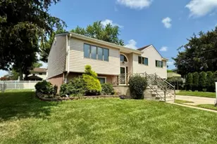 1 Alfred Ct, Neptune Township, NJ 07753 - Photo 59