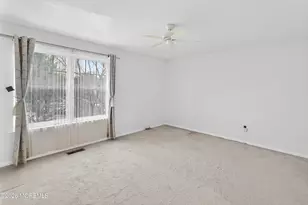 18 Bridge Pointe Dr, South Amboy, NJ 08879 - Photo 35